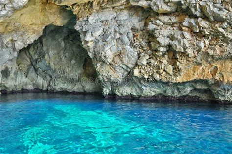 blue grotto site.